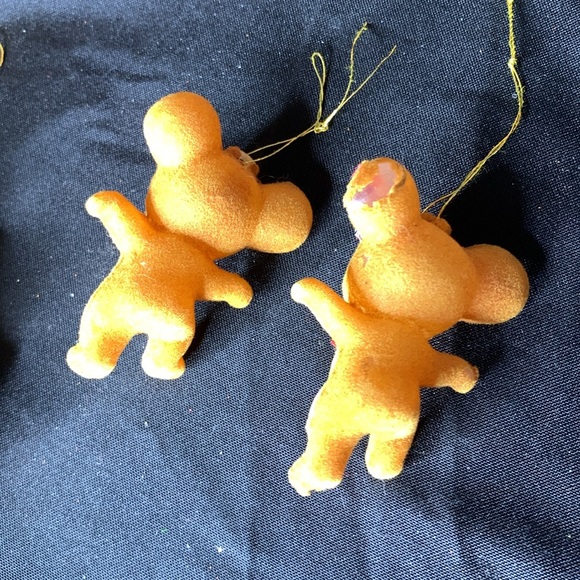 Set of 12 vintage flocked plastic Christmas ornaments - Picture 8 of 16